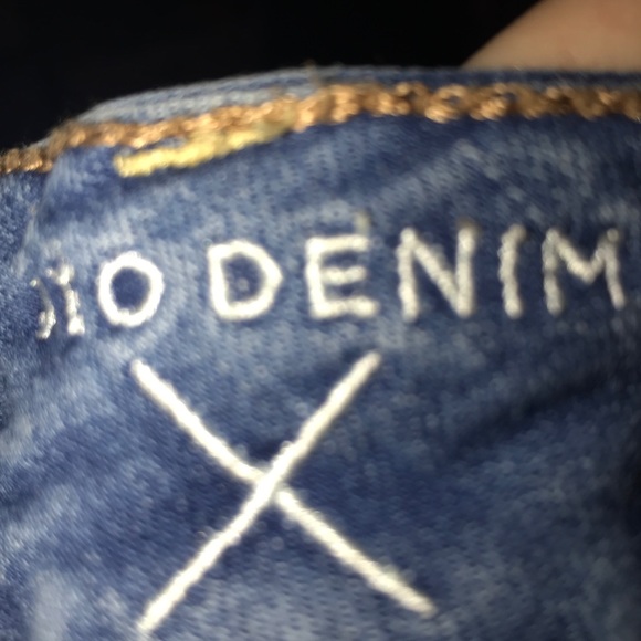 AE shorts 😍😍 - Picture 5 of 5